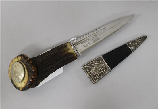 A Scottish dagger 19 cm